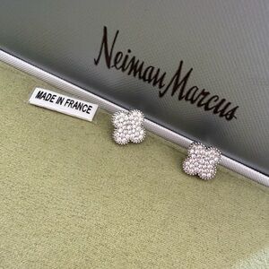 Clover Earrings 18k white gold